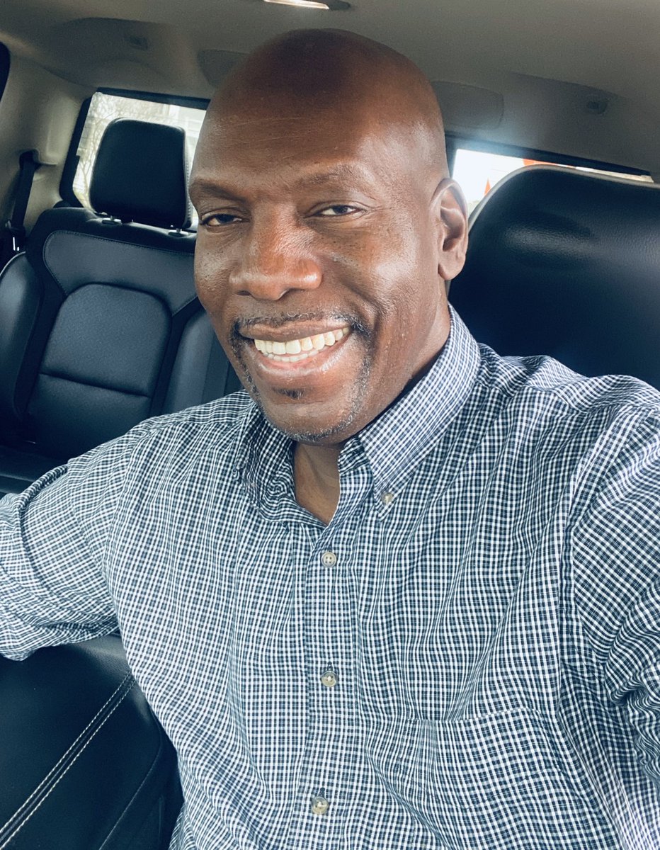BenTankard's tweet photo. I’m looking at an anointed - gifted -- good looking - rich - sharp -quick - inspiring person who will have their best week-end of year this week. #FullTankLife https://t.co/WkndrnVmry