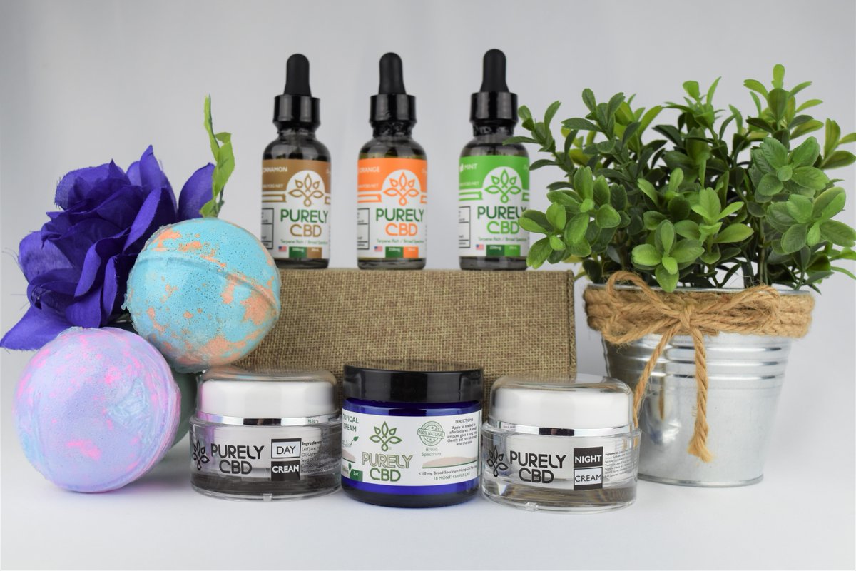 purelycbd_uni's tweet photo. Here at Purely CBD our products range from our aromatic terpenes to perfectly crafted bath bombs. Come talk to one of our CBD experts and discover which CBD product is best for you! https://t.co/w3RTIylv8g