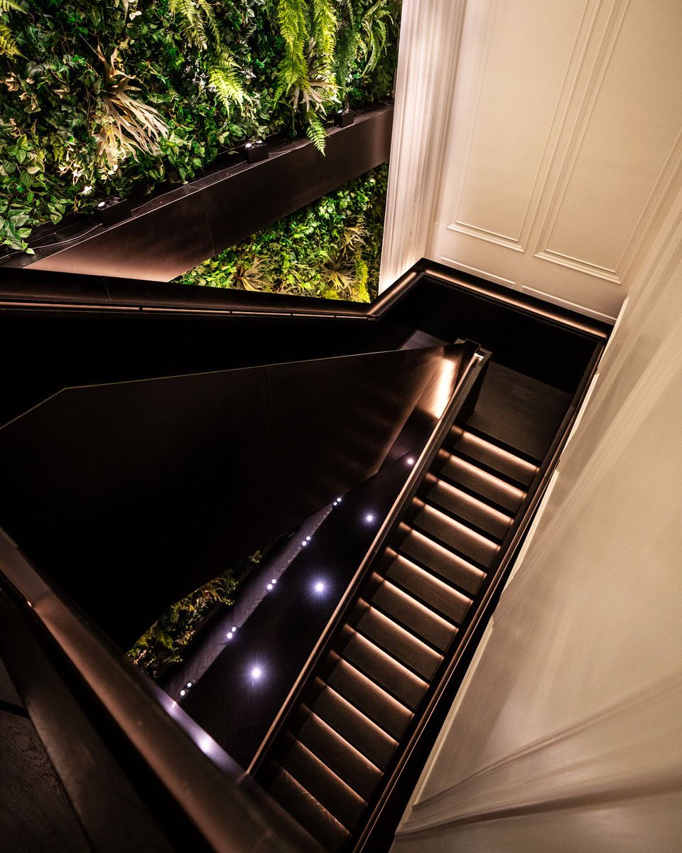 EDITION Times Square tweet media