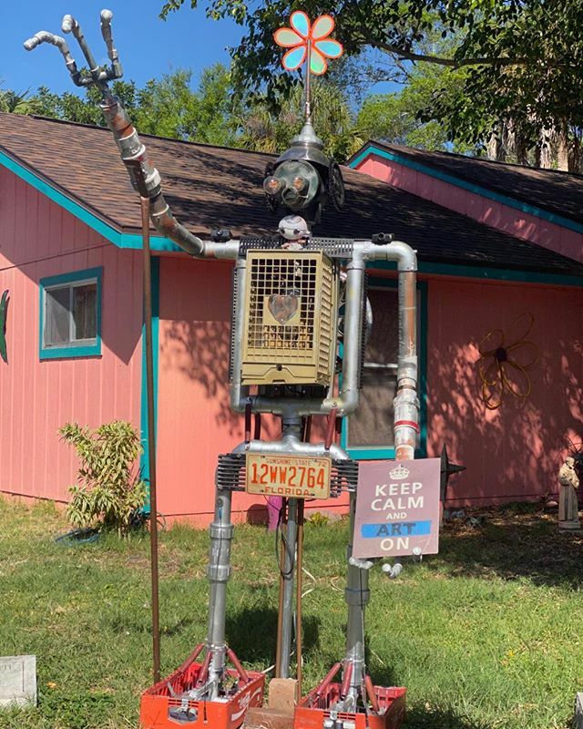 VOTAFL's tweet photo. Like other small businesses in the Tampa Bay Area, Village businesses are open regular hours and taking necessary precautions to keep a fresh and safe environment.  Each Village business sets their own hours and days. Use our bio link to see our daily ca… https://t.co/pTiFcIJJlP https://t.co/xM4LJUZmV0
