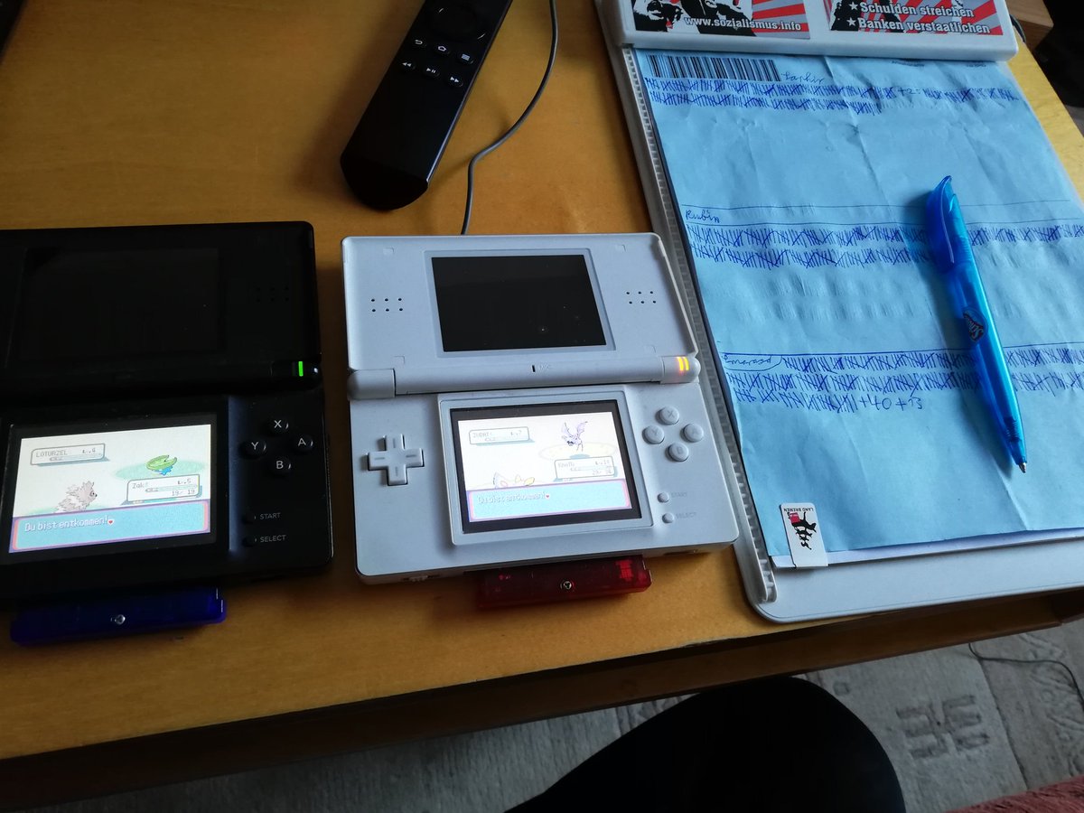 Kistenschieber's tweet photo. Immer noch null Shiny 😭#GBAWeek2020 https://t.co/pUutGNkUsd
