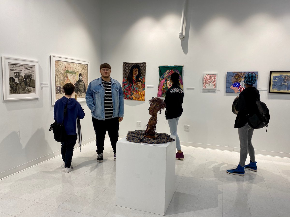 sknippenberg1's tweet photo. Bigs thanks to Ashley for our fun figure drawing workshop, Lisa for our gallery tour/art talk, &amp; Charmaine for helping make it happen all the way from Africa! https://t.co/E3UFVysU7x