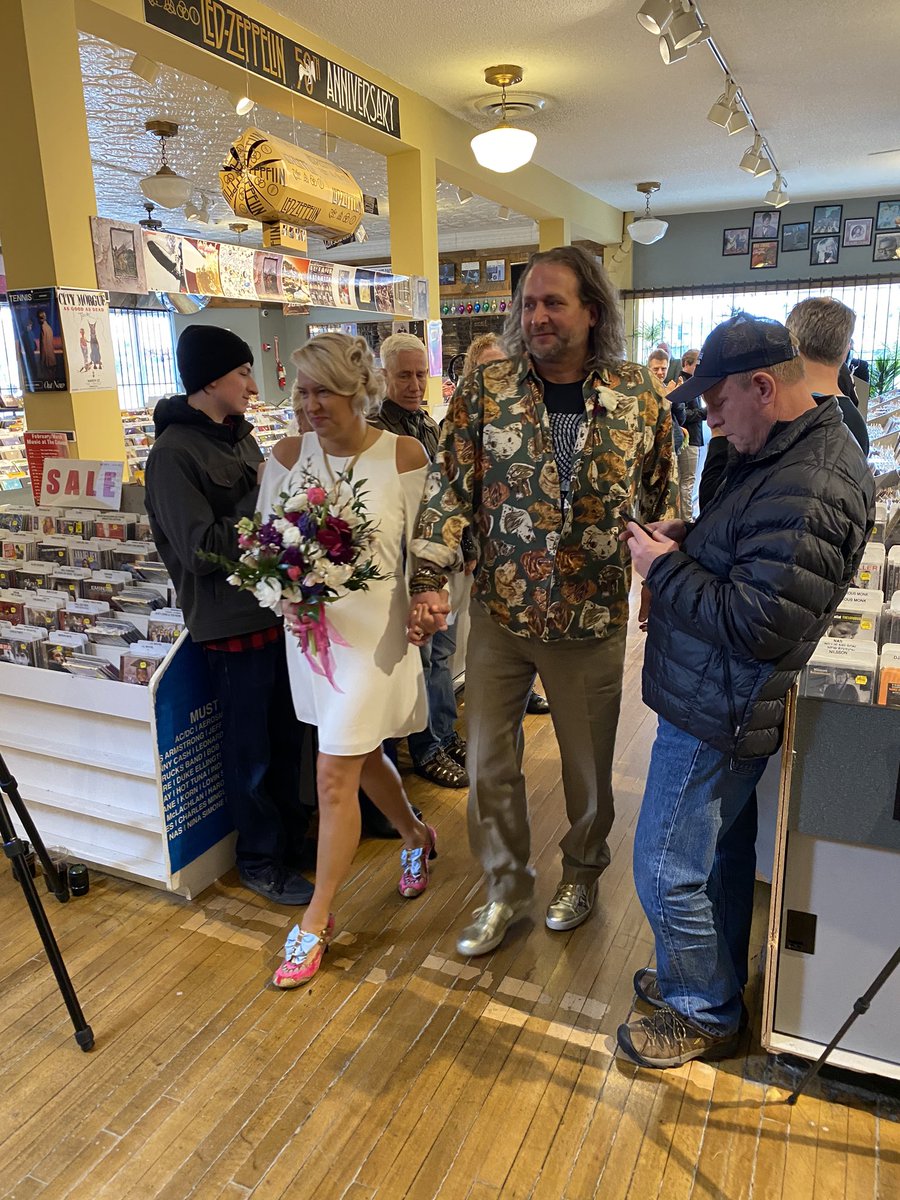 efetusmpls's tweet photo. Congratulations to Jen and Billy D on their Pi Wedding Day! Thank you for sharing your special day with us, in the first ever wedding held here. ❤️
#PiDay #PiDayWedding #ElectricFetus https://t.co/8gV2vFRAV4