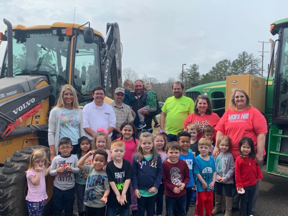DavidRGrissom's tweet photo. Enjoyed meeting with Mars Hill Preschool students &amp; teachers on Thursday. Special thanks to Councilman Jamie Harris and to Shannon Wilson and Corey Bray with the Russellville Street Department for showing students some of the equipment used in the Russellville Street Department. https://t.co/oZeboub4an