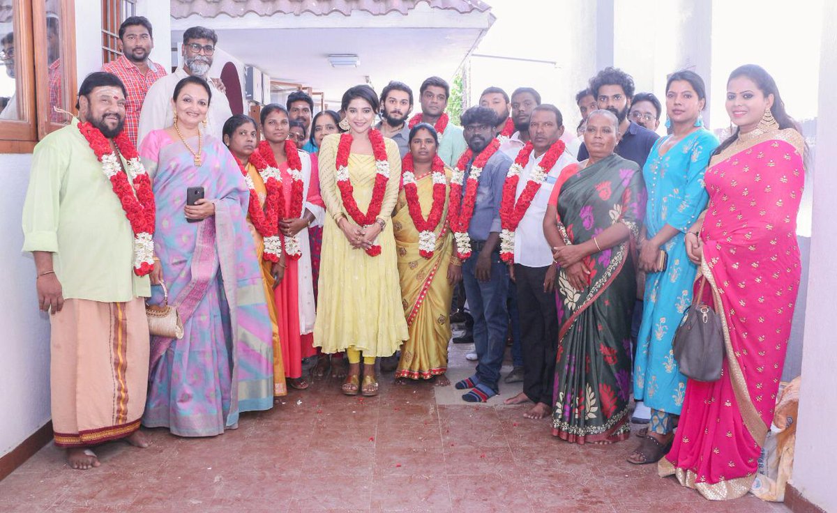 rs_prakash3's tweet photo. #blackpeoplepictures #Ssumathi productions @GJSATHYA3 Directorial #Puravi Starring @ssakshiagarwal Music #BMohammedAadhip Lyrics @KuKarthk DOP #GopiJagadeeshwaran Editing #ManiKumar, #RaghuSethuraman
Art #mspMadhan @Sheimour @AganalM @onlynikil #NM https://t.co/OyBFBRDR78