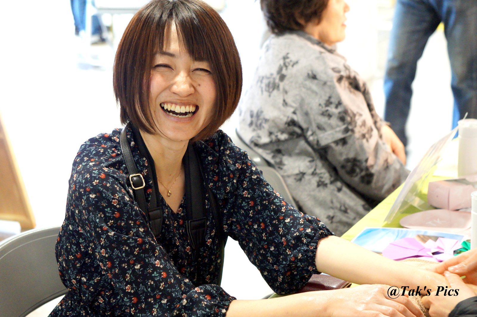 Amazon.co.jp: みやけなおこと尼人達 三宅奈緒子 240120 : Toys