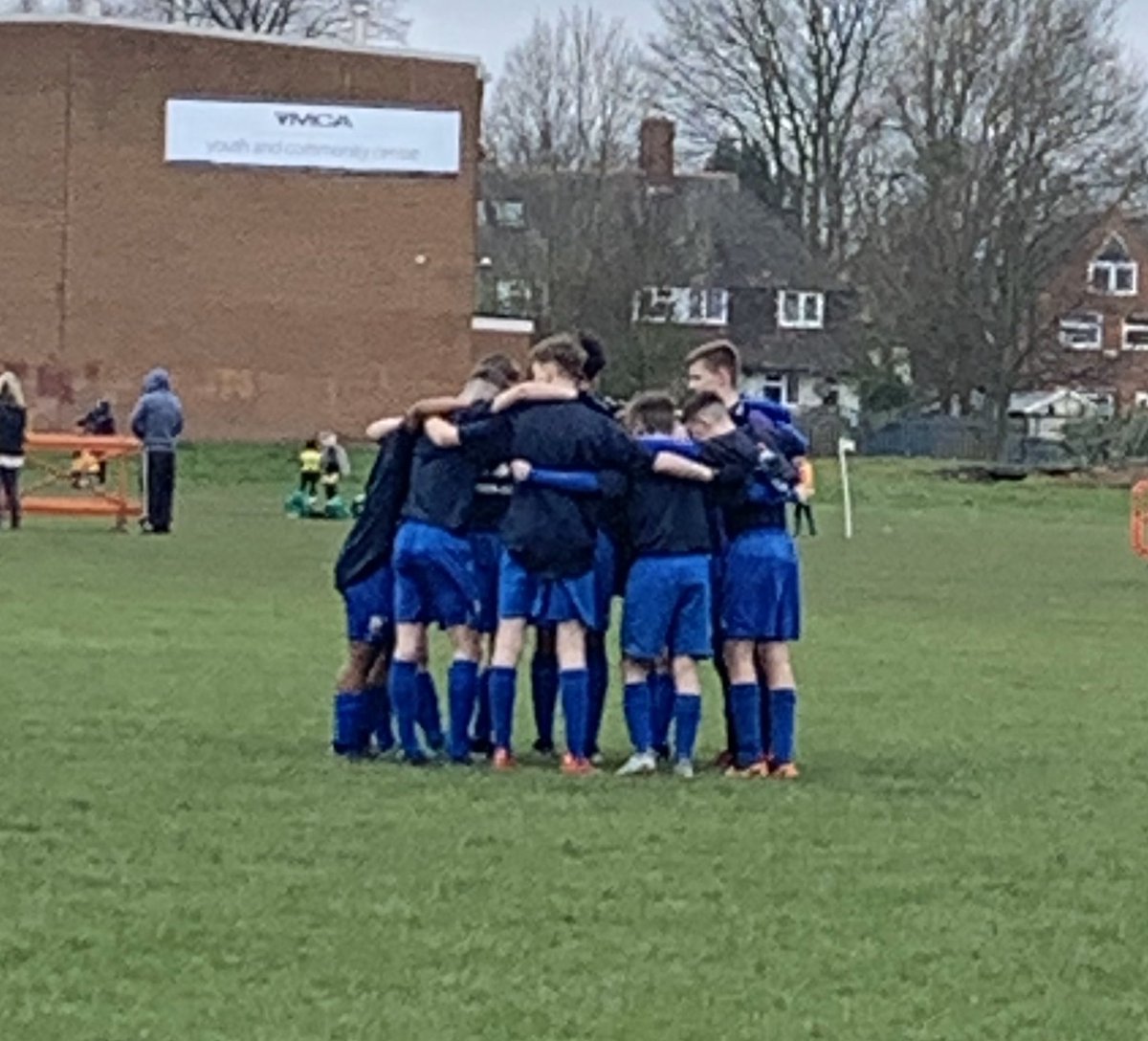 mtfc_u15s's tweet photo. A good professional performance this morning for the u16’s v Nott’m Education u18’s. #togetherness #mansfieldtownfc #development 💛💙 https://t.co/woOvSHuogM