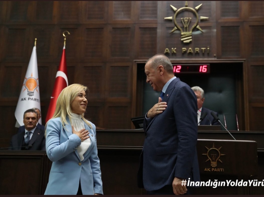 Akparti Antalya Milletvekilimiz Tuba Vural Çokal Akparti Ailemize hoşgeldiniz

#İnandığınYoldaYürü 

#TubaVuralÇokal
