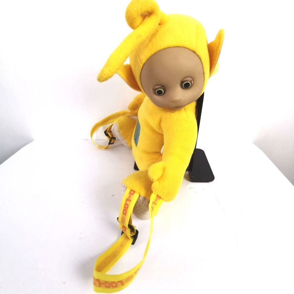 oneonlytrueblue's tweet image. Teletubbies Backpack Yellow Lala Soft body Doll 1995 Softbody Teletubby Be Inspired! #dollbody #dollsoft #softbackpack j.mp/2TFpsOx