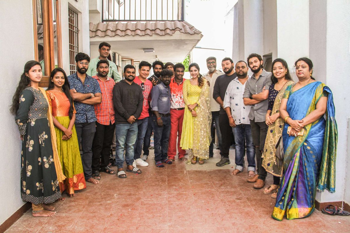 OpenTalkCinema's tweet photo. #blackpeoplepictures #Ssumathi productions @GJSATHYA3 Directorial #Puravi Starring @ssakshiagarwal Music #BMohammedAadhip Lyrics @KuKarthk DOP #GopiJagadeeshwaran Editing #ManiKumar, #RaghuSethuraman
Art #mspMadhan @Sheimour @AganalM @onlynikil #NM https://t.co/yfbMFc3Dls