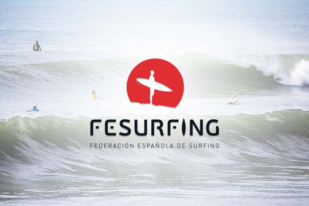 Nuestro agradecimiento a la <a href="/ISAsurfing/">International Surfing Association</a> que está en todo momento, pendientes de nosotros. 

Están haciendo un esfuerzo grande para agilizar el mundial, garantizando en todo momento la calidad de la competición pero conscientes del retorno de los equipos a sus respectivos países.