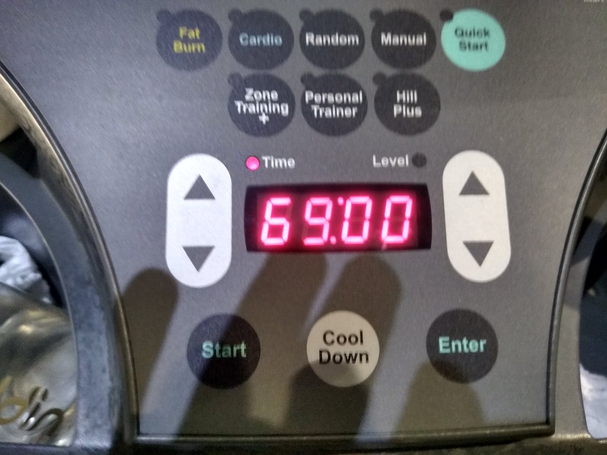 olliebear82's tweet photo. Done in 69 mins #virtualrush #verticalmile https://t.co/dSFlqZ1dIp