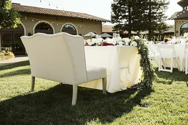The perfect loveseat for a couple of sweethearts! ​
​(Planner/Designer: <a href="/lrelyeaevents/">L'Relyea Events</a> | Venue: <a href="/stfranciswinery/">info@stfranciswinery.com</a> | Catering + Dessert Bar: @elainbellcatering | Photography: @morganchantellephoto | Cinema: <a href="/darinreyes/">Darin Reyes</a> | Florals: @vandafloraldesign | Hair … ift.tt/2QeIaKI