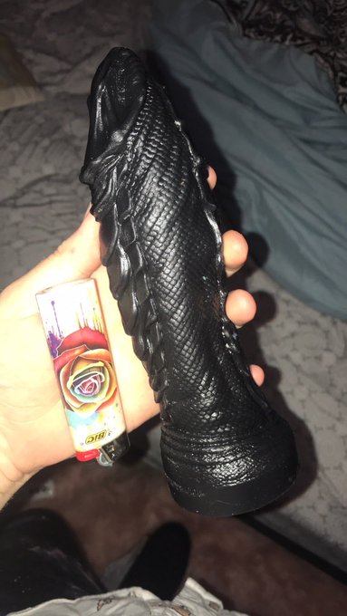 I got my new XTRA small dragon from @hankeystoys today!! I can&rsquo;t wait to try it out! Make sure you check<a class="tags" href="/tag/hankeystoys">@hankeystoys</a><a href="/tag/mvsales"class="tags"><span>#mvsales</span></a>
