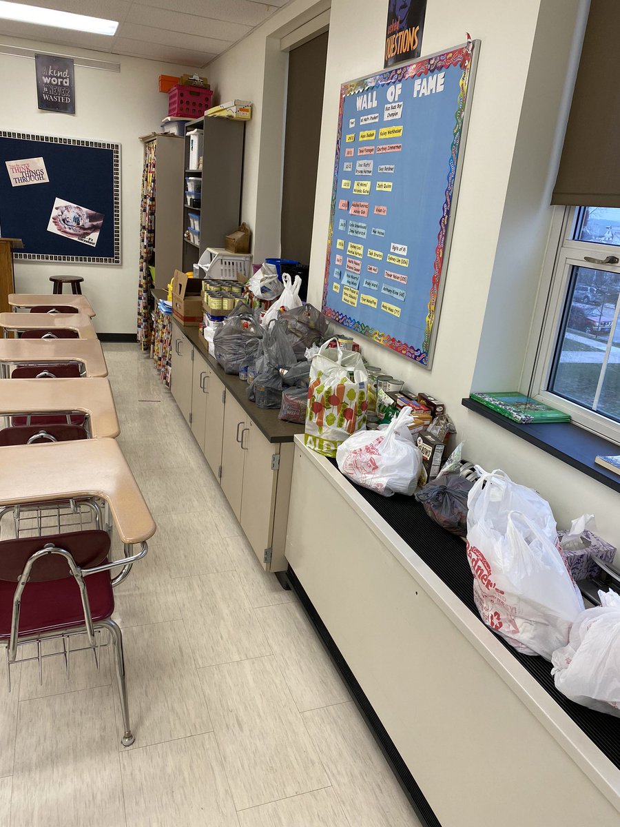 PAMS_Sharks's tweet photo. HAPPY PI DAY 3.14!!! We are SO proud of the silver sharks who helped bring in over 450 donations for the caring cupboard!!  What an amazing way to give back to the community- especially in times like these.  #pasdproud #cougarpride #PiDay2020 #piday #EatSumPiToday #StaySafe https://t.co/klZW9Snz3a