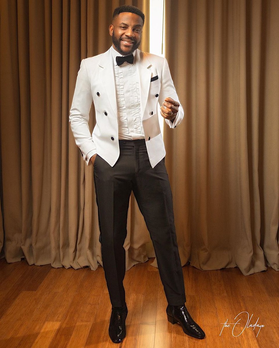 OnoBello's tweet image. OB Fashion: @Ebuka Looks Every Inch A Gent In @Mai_Atafo. Thoughts?

#OnoBello #OBFashion #AMVCA2020 #AMVCA