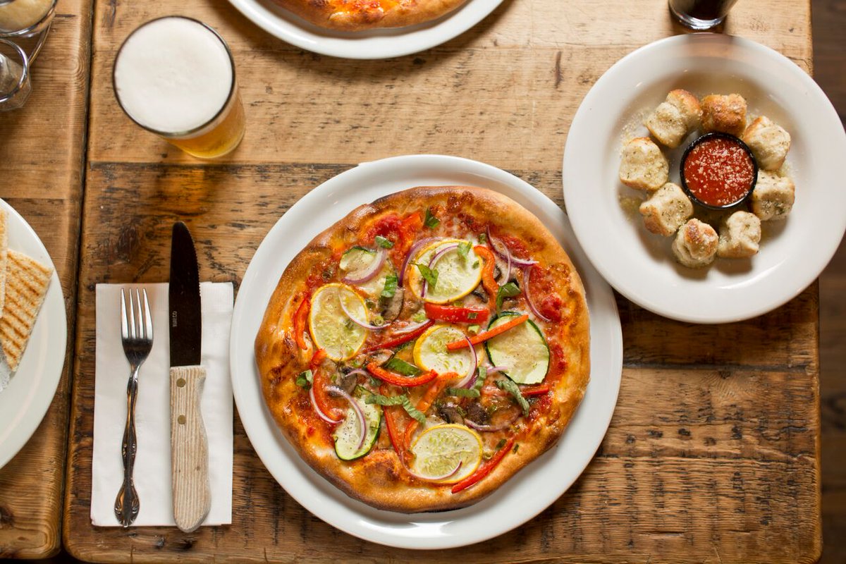 pizzeriapiccola's tweet photo. Happy Pi Day from your friends at Pizzeria Piccola! 

Our favorite type of pie is PIZZA PIE! How about you? https://t.co/nt7OYmuzjp