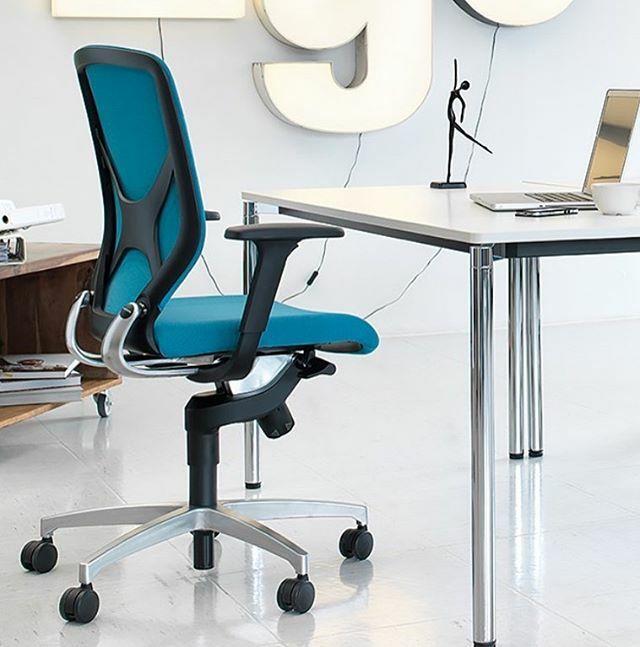 wohnbedarf's tweet photo. Auf der Suche nach dem passenden Bürostuhl für das Home-Office? Der IN-Bürostuhl gilt als der komfortabelste Bürostuhl und bietet eine Vielzahl von Gestaltungsmöglichkeiten. 👉 https://t.co/CbIffWF8K8 #wohnbedarf #wilkhahn #homeoffice https://t.co/R1lnAnLYx7 https://t.co/JLYVkyQSGz