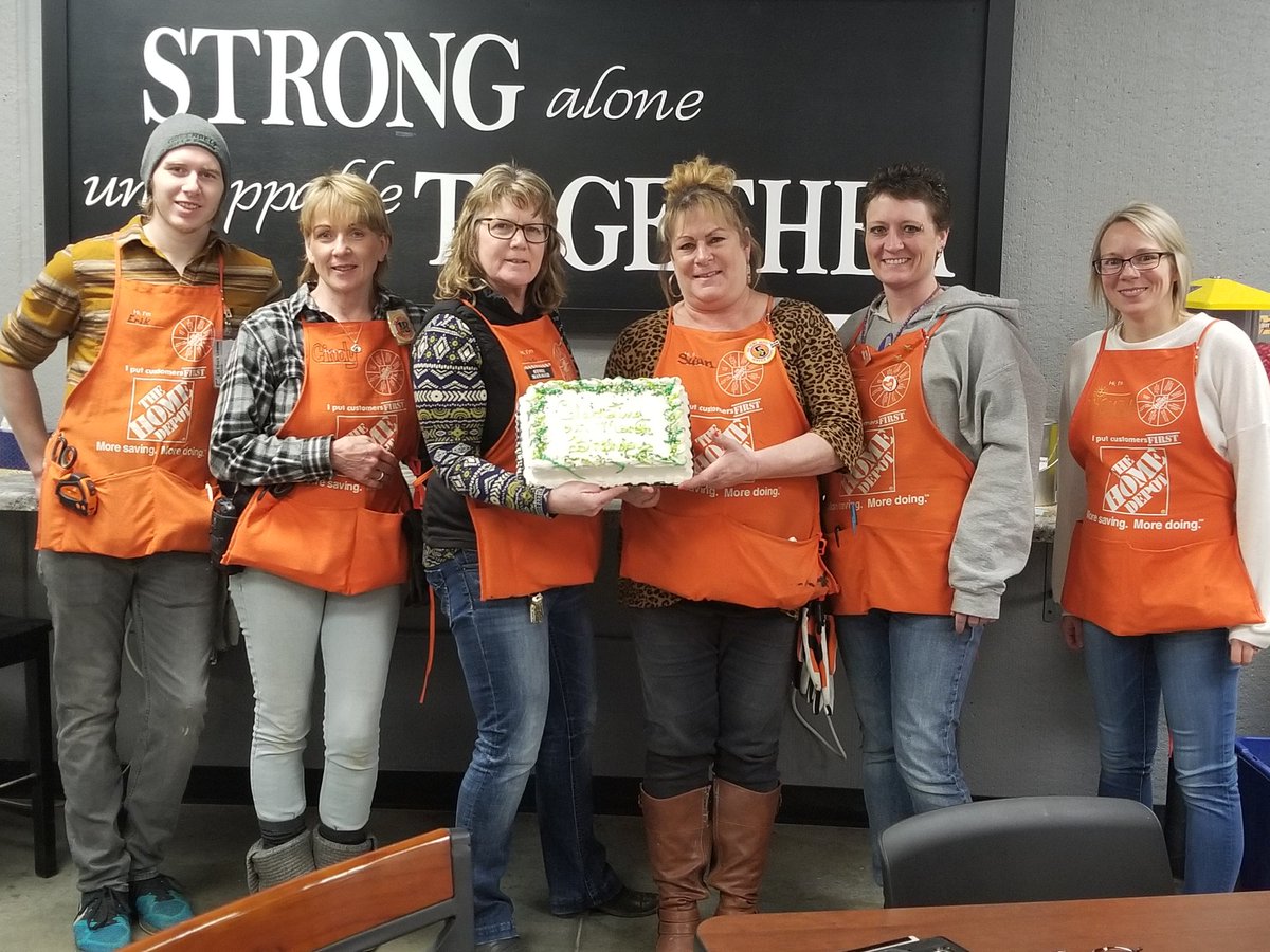 HeatherZeller8's tweet photo. Happy Birthday!! and Happy Anniversary!! To all associates for March. Thank you for all you do!!
@SueEilertson @MarkStanley_THD @jordanolsen0288 https://t.co/Ew5cSwuyI5