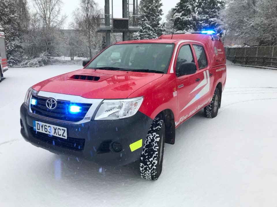 SFRS_MDrayton's tweet image. INCIDENT 📟 Incident Support Unit 🚒 mobilised by at 14:03 to domestic property in #Adderley 🏡 To assist in ring removal from badly swollen hand of elderly housebound female 💍 Ring quickly removed by crew using ring cutter, allowing circulation to return 👍🏻 #NotJustFires