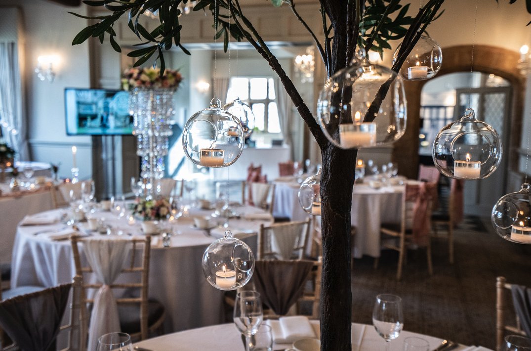 WestonHall1's tweet photo. Whimsical table displays in the Westminster.. @stevesuttonphotography @thetopiarytreefloristhanford // venue perfection https://t.co/ZQdh2V1KZr