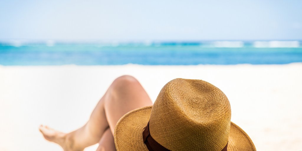 BeachcomberES's tweet photo. ¿Estás planeando unas vacaciones para desconectar? Isla Mauricio te recibirá con temperaturas cálidas, calma y diversión. 🧘☀️ https://t.co/XJHoxYgdpv https://t.co/oCOCQbI1h0
