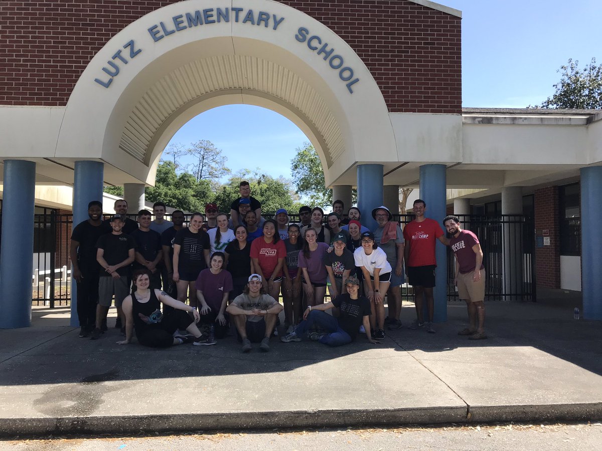 Lori Branham tweet media