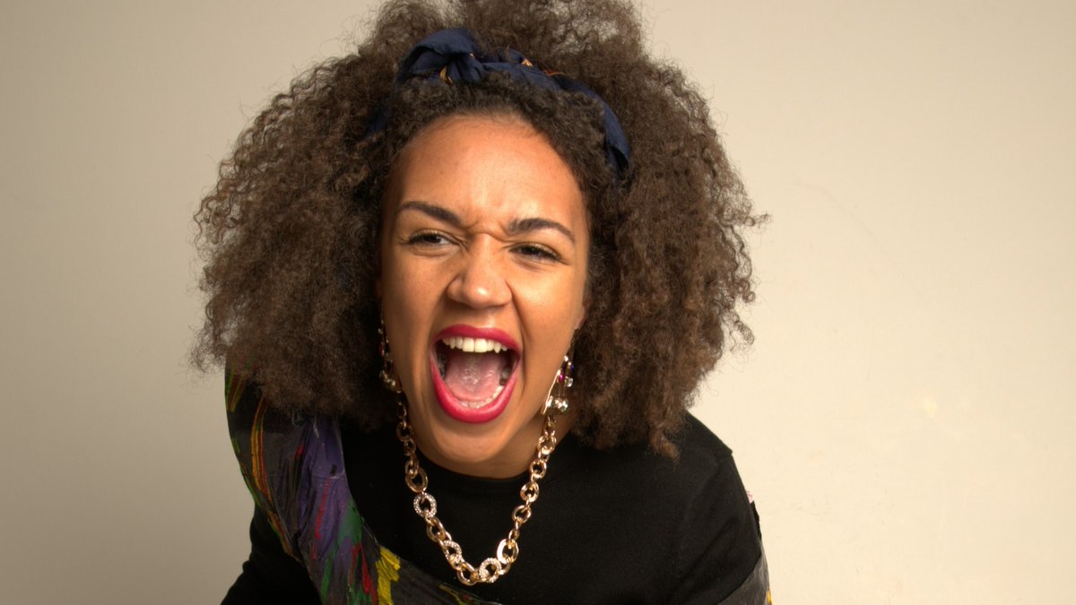 wearevault_'s tweet image. Coming to #VAULTFestival next week is A LIGHTWEIGHT DISPOSABLE PRODUCT from @AlinementProds - winner of @WildcardTheatre's RAISE Award! Explosive &amp;amp; poetic exploring one young, mixed race woman’s journey to becoming one of the UK’s first women in punk.
vaultfestival.com/whats-on/a-lig…