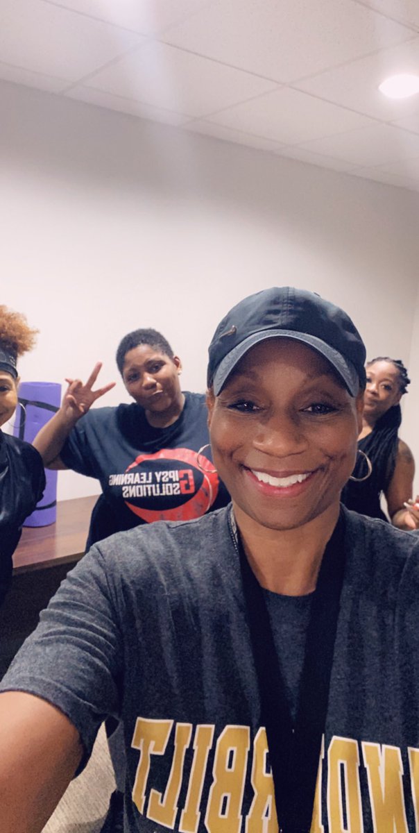 tmgpc's tweet photo. We had #FitnessFriday at #TMGPC yesterday with @CarlaFields3 !!! Wow. Just WOW.
#TeamCFFI #FitnessMotivation https://t.co/Mv3atffOvb
