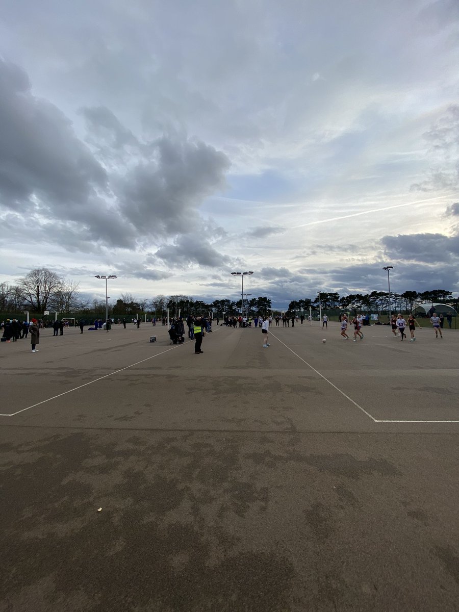 WynnHelen's tweet photo. Awesome job @EnglandNetball #TeamWhite in the National Schools Finals and throughout the day #OfficialsMakeTheGame https://t.co/SzeNzJ5Cmy