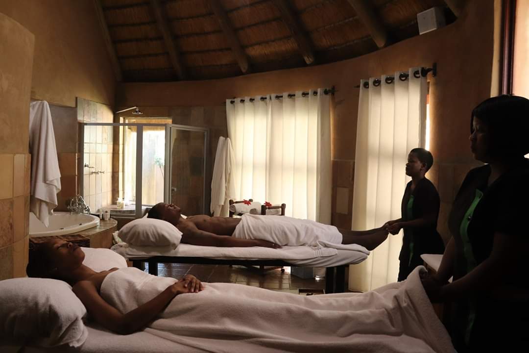 SpaInTheCountry's tweet photo. My favourite massage at Spa In The Country is the_________________ massage. https://t.co/BuPDrzwJag