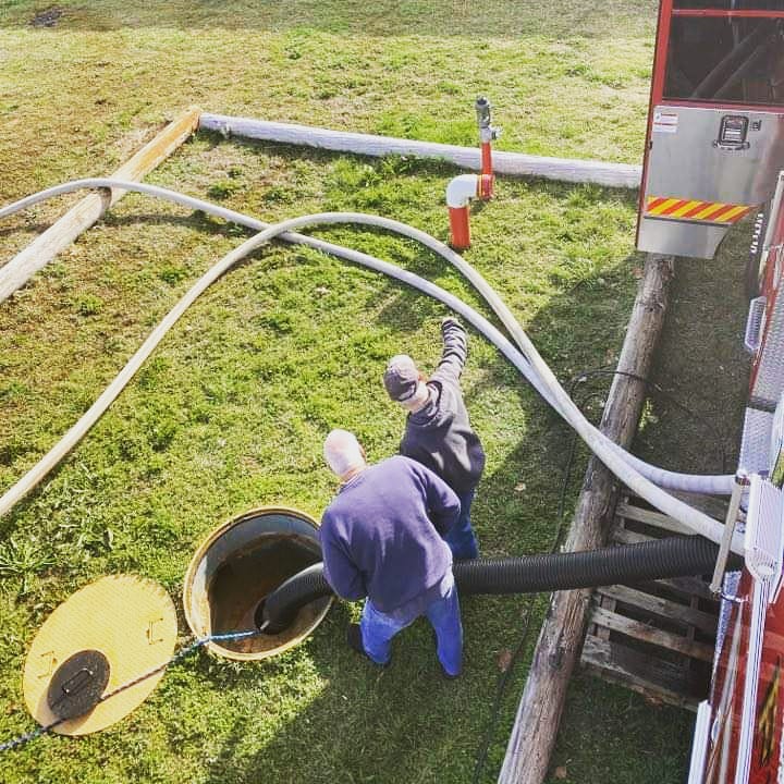 Your Mechanicsville Volunteers are currently finishing up the last bit of pump testing. Today we completed Engine 21, Rescue Engine 22 &amp; Engine Tanker 224.