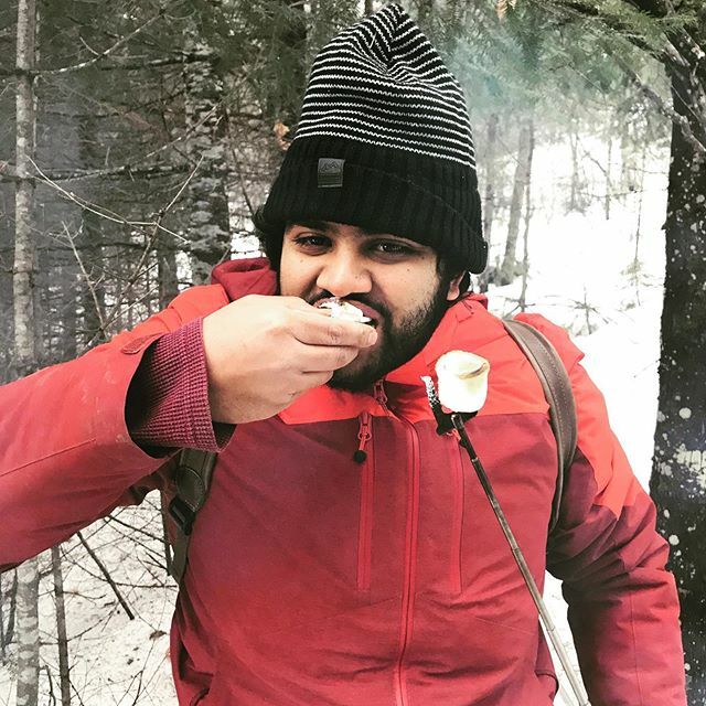 FindYourWild1's tweet photo. A day of firsts. First Snowshoe in Algonquin, first bush tea and first s’more. #snowshoesafari #s’mores #explorersedge #friendsofalgonquin #muskokatourism #ontariotravel https://t.co/slOHw68QQX