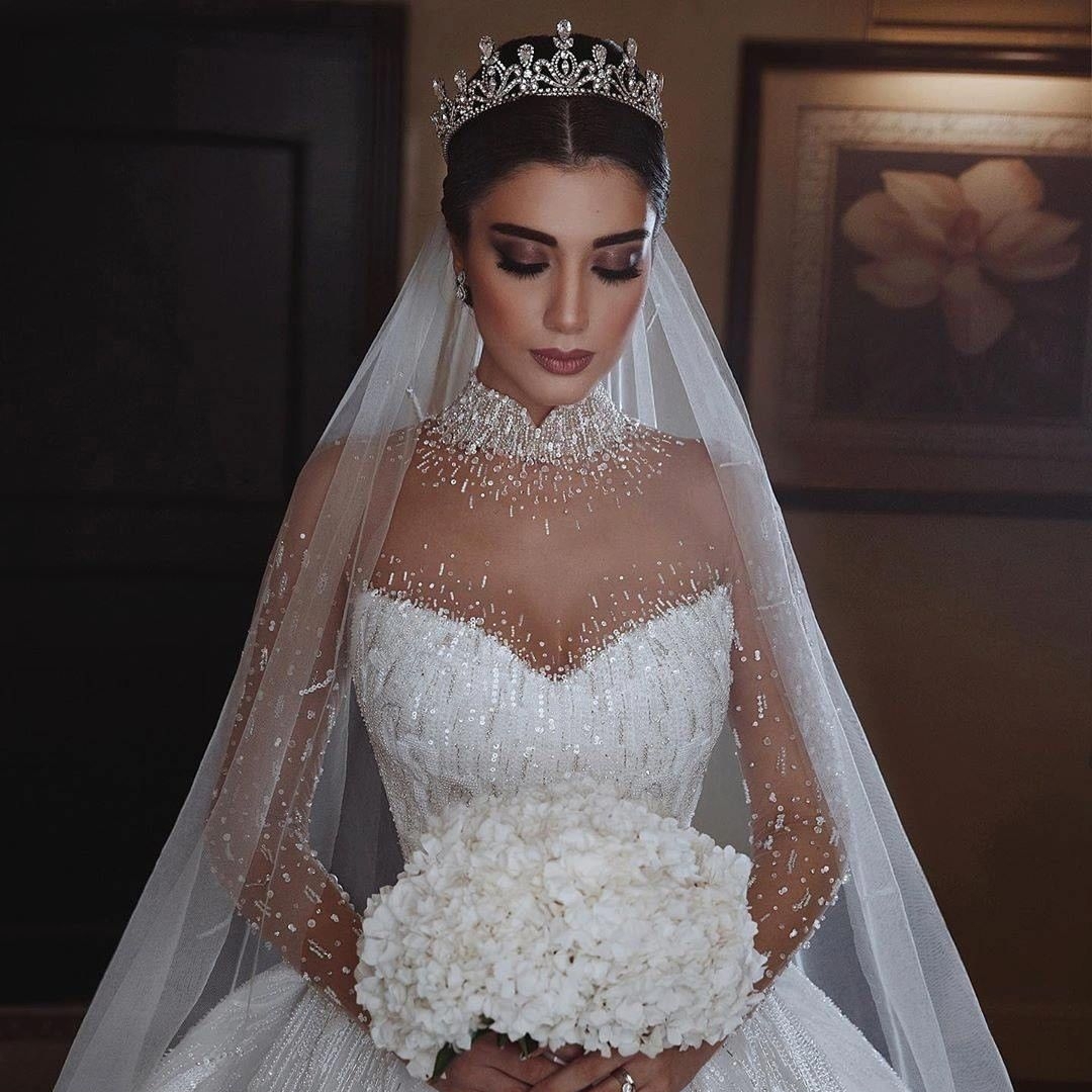 MissToMrsBox's tweet photo. Exquisite details of this perfect gown makes every bride totally fascinated 😍 

Bride @amanisalika  | Dress by @sadekmajedofficial  | Hairstyle by @omar.ohair  | Crown by @chehab_official  | Makeup by @halaajam  | Photo by @saidmhamadofficial 

 #weddingdress #weddingday https://t.co/cB7Hh1eVZX