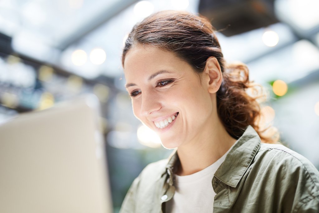 HellaKitchener's tweet photo. What are the advantages of "Remote Work"?

You can no longer afford to ignore your companies digital transformation.
Hella Creative Solutions can help with that! https://t.co/RV5E6YaLSY https://t.co/v8r4AjV2TI