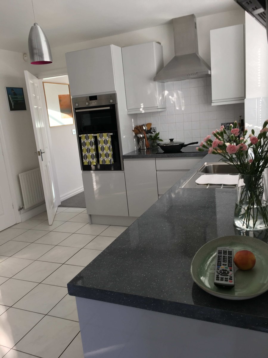 New blog post: Before and After Pictures! See our latest news and our most recent makeovers on our website: bit.ly/2QgHG6L