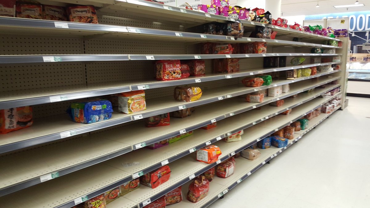 Instant noodles close to clearing out at T&amp;T metro. It only 2 hrs since opening. The #FOMO is real for food in #vancouver. Remeber to take what u need and leave some behind for seniors and late arrivals. #Preparedness #panicbuying