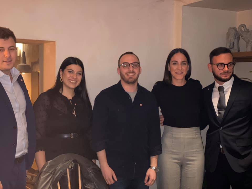 RFilothei's tweet photo. New Members! Our family is growing!
#racfilothei #rotaract #rotaract_athina_filothei #rac_filothei #growing_strong #theworldneedsmorerotaractors https://t.co/3HmjN3haBn