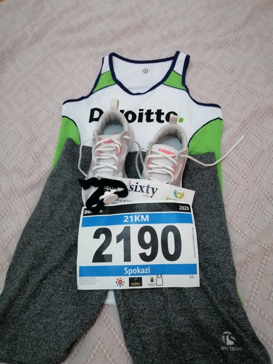 SpokaziJordan's tweet photo. No turning back now.. My first half marathon
#FetchYourBody2020
#90DAYSWITHOUTSUGAR2020
#RunningWithTumiSole
#VitalityRWC
#DeloitteChallenge https://t.co/Ltyh7J0mR1