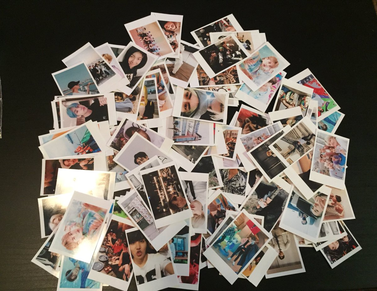 kth_1616's tweet photo. Update ;@bngtansunshine and I have finished working on the prints! Weโre still not sure if we made enough so rt if youโd like a goodie bag, itโll be first come first serve except for traders! Hereโs a sneak peek โบ๏ธ๐โจ
#btsxcottonbowl #BTS_TEXAS #btsindallas #btsfreebies https://t.co/g9j0RtrToo