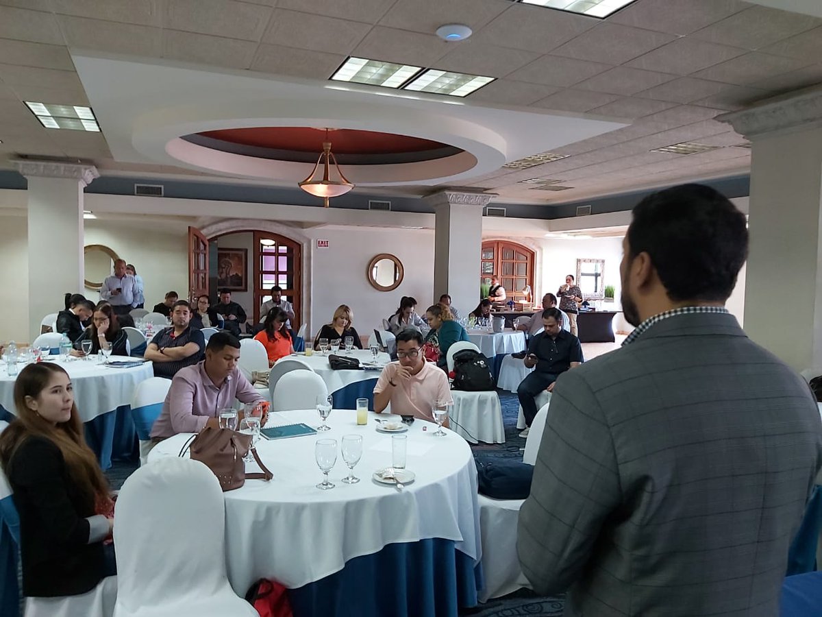sernaHN's tweet photo. A través de  la #DirecciónDeCumplimiento/UPEG/SINIA de #MiAmbiente, se logró culminar con éxito el curso taller: “Metodología para Construir y Sostener Indicadores Ambientales de Objetivos de Desarrollo Sostenible (ODS), logrando construir ocho indicadores ambientales. https://t.co/bn7dPsSB1g