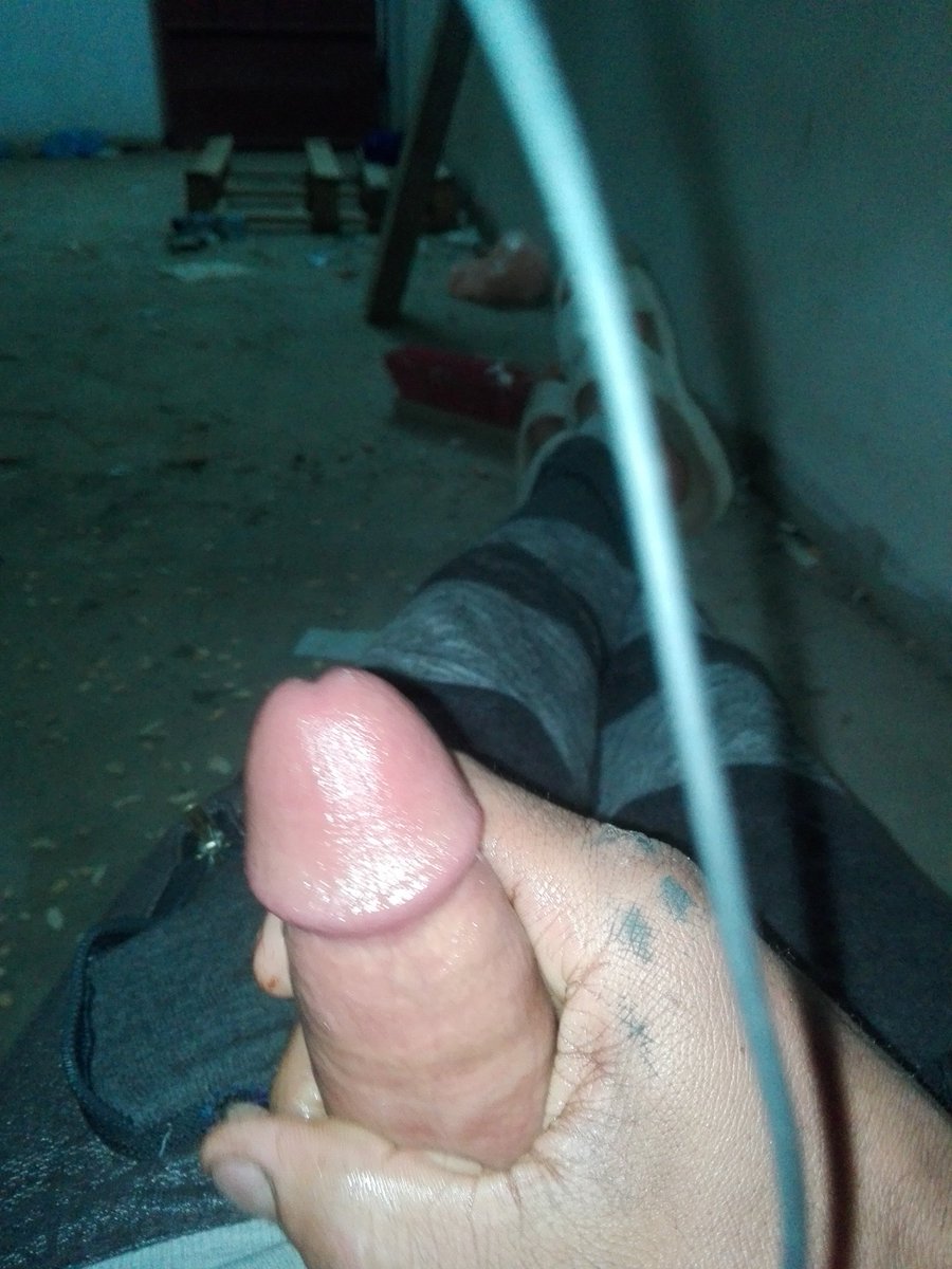 EOkkanum's tweet photo. En pondatti ya okka ivan super https://t.co/6k1M8eMp8v
