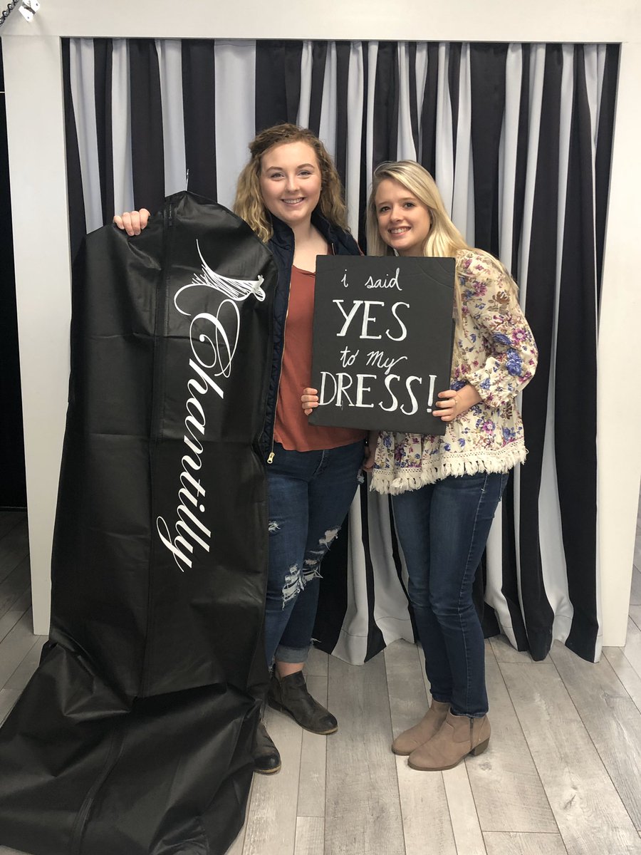 HannahBNeal's tweet photo. 💍💍💍 #MOH💕 #09-12-20❤️ https://t.co/krZJ9lXCta