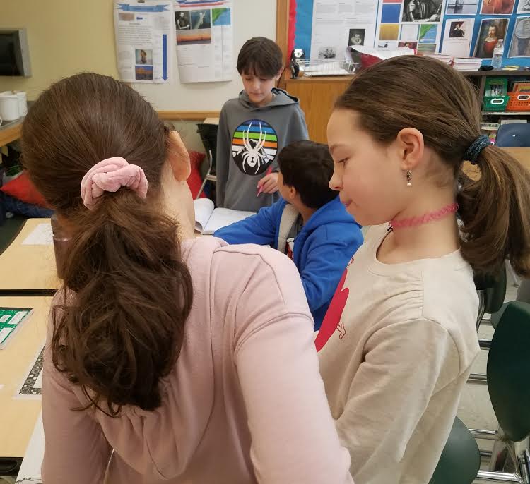 QRSWolfsonClass's tweet photo. Recent scenes from 4W - Sharing and checking homework leads to discussions and learning. #qrspride https://t.co/2mkk4NjQzA