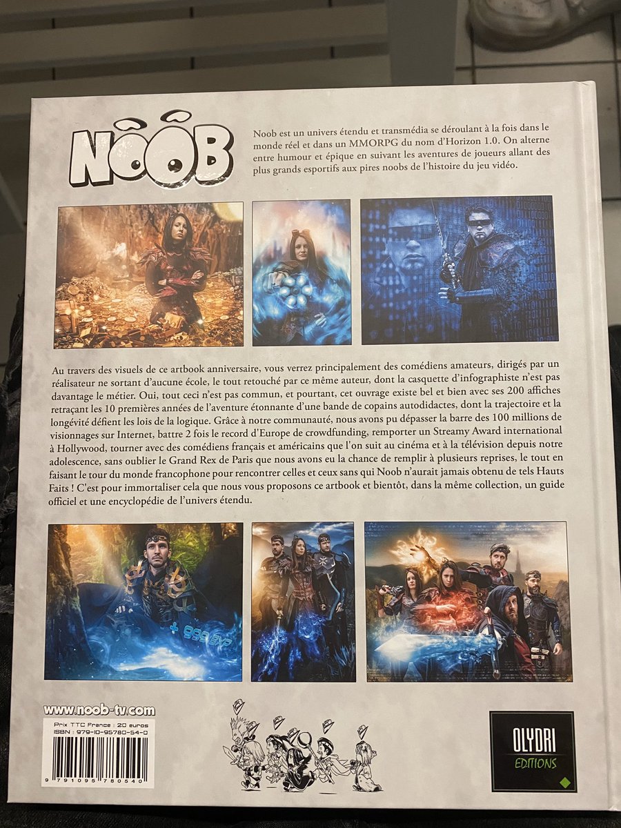 JulienZell's tweet photo. Pour les personnes qui ont pré-commandé le ArtBook des 10 ans, sachez que deux chanceux 🍀 auront le droit à une dédicace exclusive illustrée par @flomoshi
Le sort en est jeté !
@Olydri_Noob #Gaea #OmegaZell https://t.co/gxnt0RHlEp
