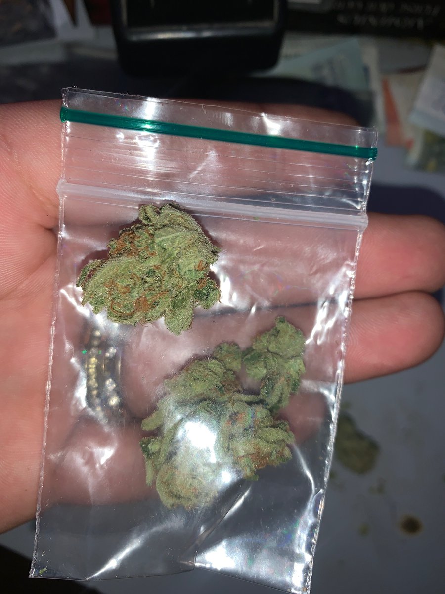Mabeuh9's tweet photo. Avez-vous besoin de la meilleure qualité commandez sur /
Snap/mabeuh_98
Wickr/mabeuh98
#Poitiers #NanterreReveilleToi #creteil #Versailles #PauvreFrance #courbevole #vitrysurseine #asnièressurseine #colombes #larochelle #antibes #calais #auberviliers #beziers #Cannes #bourges https://t.co/TSGwmfb7Kl