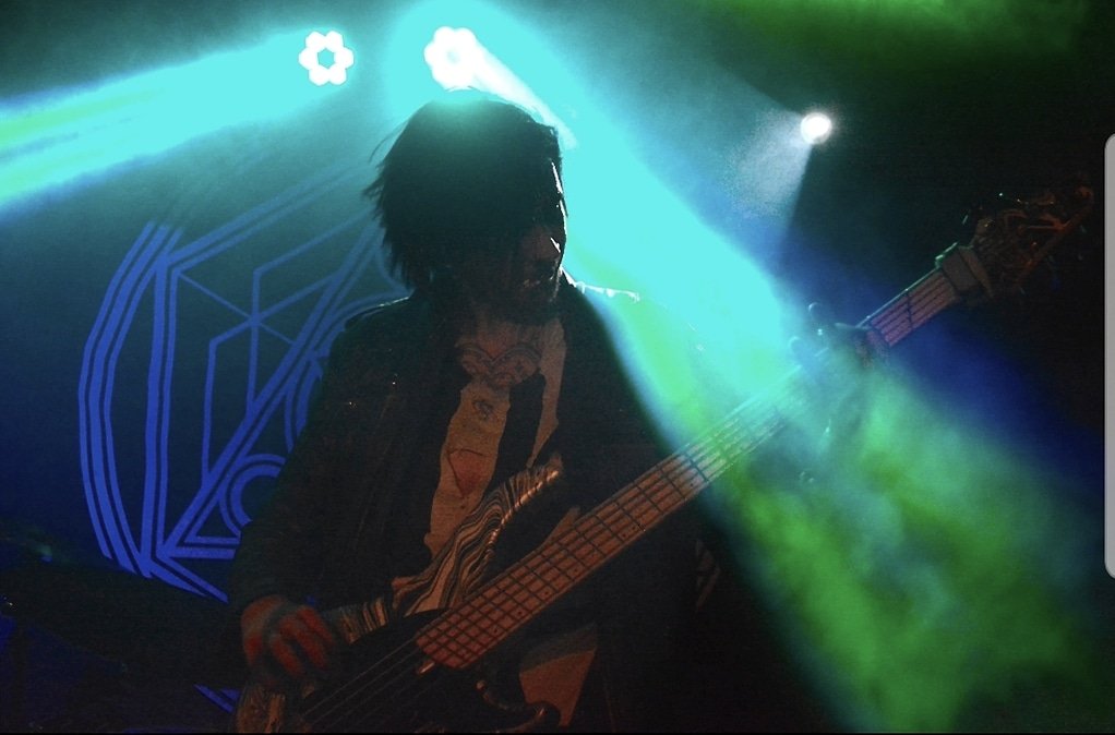 MattTryman's tweet photo. Rocking the stage with my second family. Punching Corona in the balls
#music #bassplayer #kerbera #rock #dingwall https://t.co/7K71oB53SM