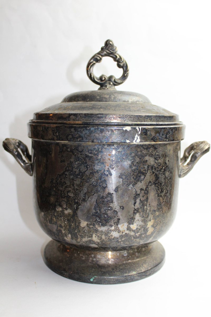 Wisdom_Lane's tweet image. Vintage Late 1800s To Early 1900s WM A ROGERS Silverplate Ice Bucket With Glass Liner tuppu.net/8295a258 #WisdomLane #Etsy #SilverColor