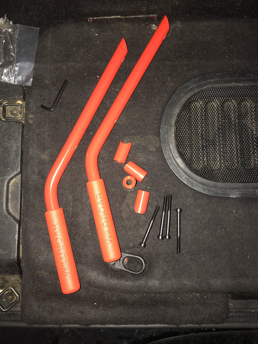 JkuResque's tweet photo. And I put in new #wildboar #grabhandles 2/2 https://t.co/cJsePOWxq1
