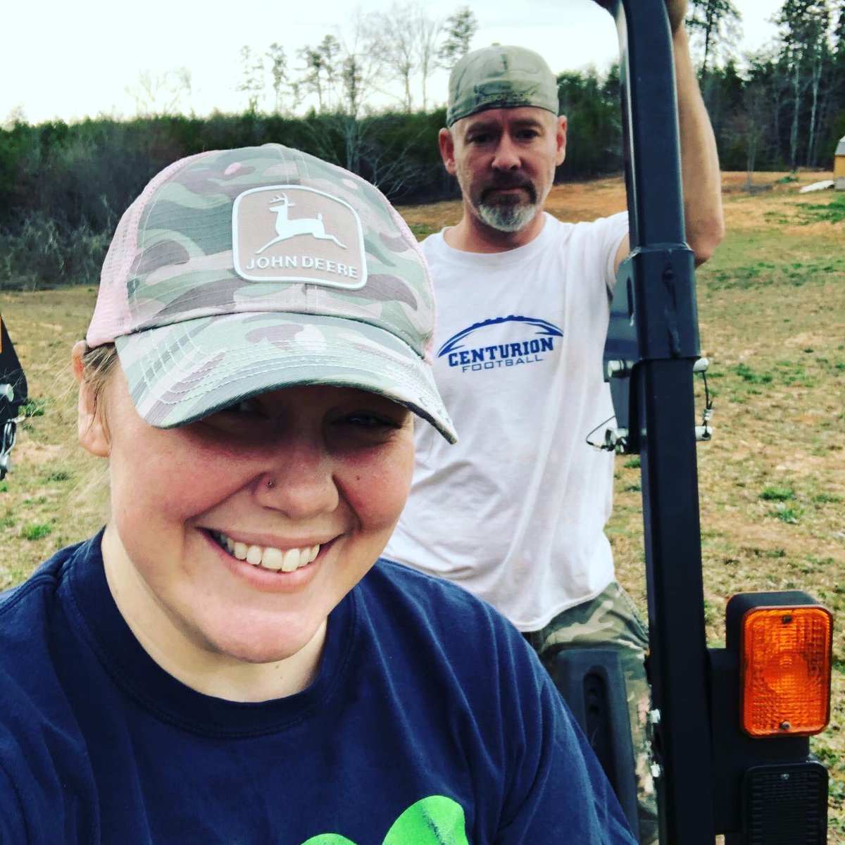AmyTaylor0607's tweet photo. If ya need me...I’m chillin in my 16 acres with my loves #WayOutHere in #GodsCountry #SouthCackalacki ...with #NASCAR off for a bit...we got nothin but time to finish projects and love on each other. #BeKindAlways 💕🏁 https://t.co/oLLqvqZIWD